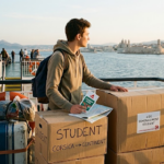 Étudiant qui déménage pour les études